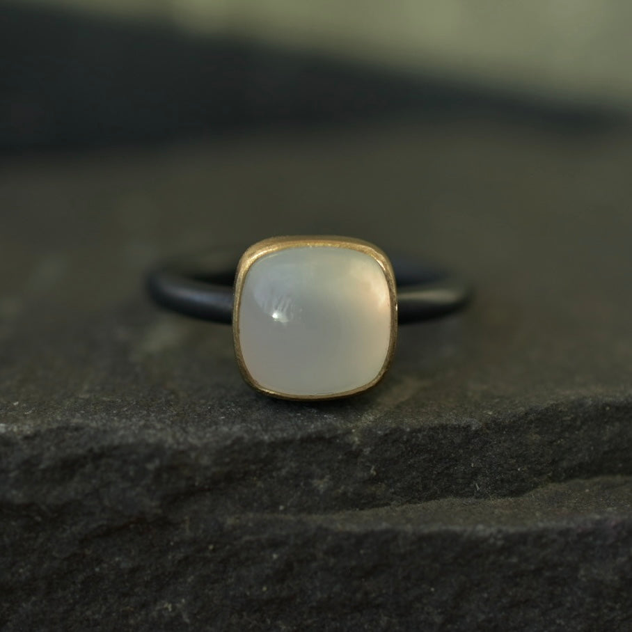 Chalcedony Ring HW