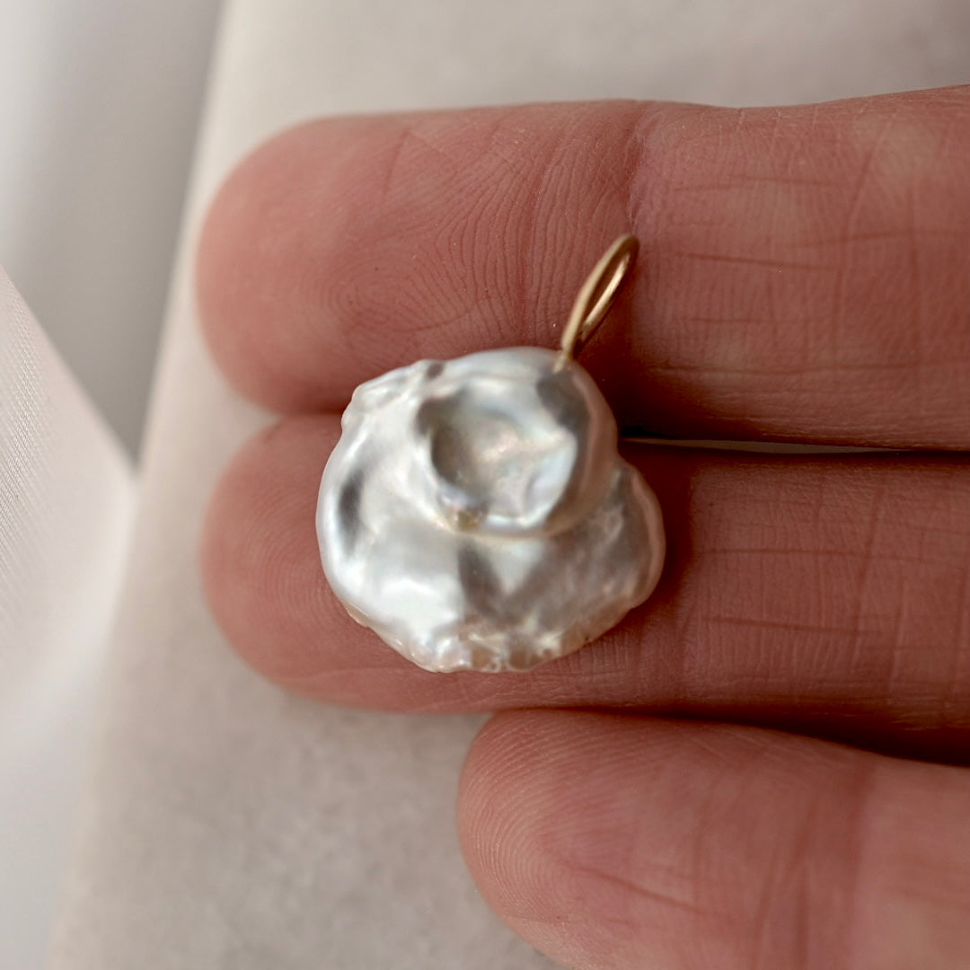 Keshi Pearl Pendant