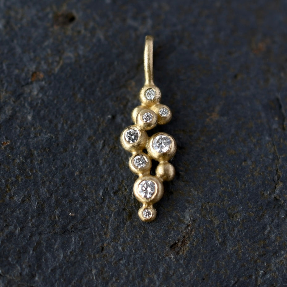 Salted Cluster Pendant | VS Diamonds