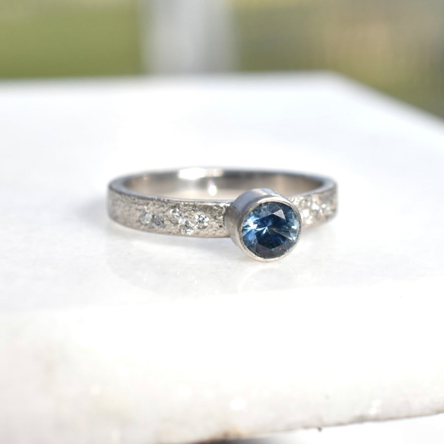 Montana Sapphire Ring in Platinum