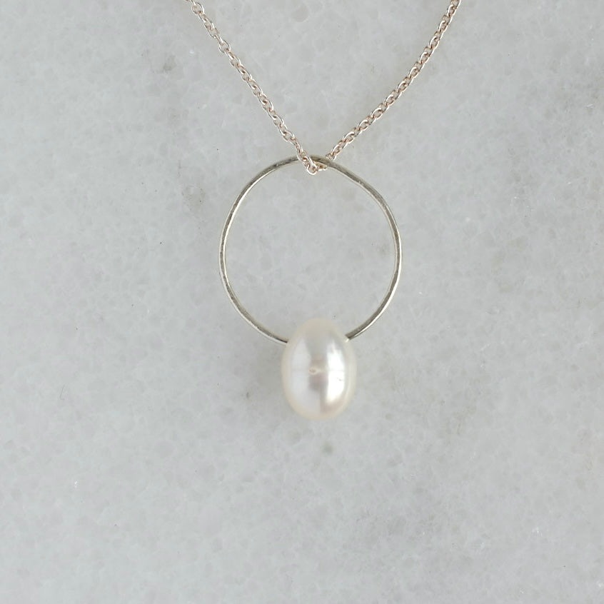 Pearl Full Circle Pendant
