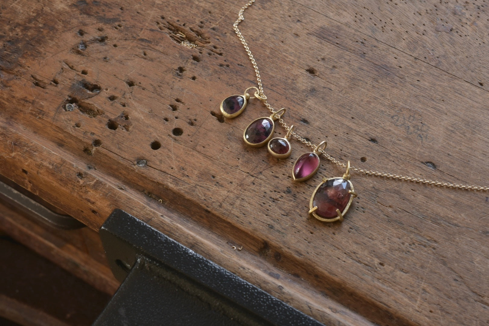 Oval Winza Sapphire Pendant