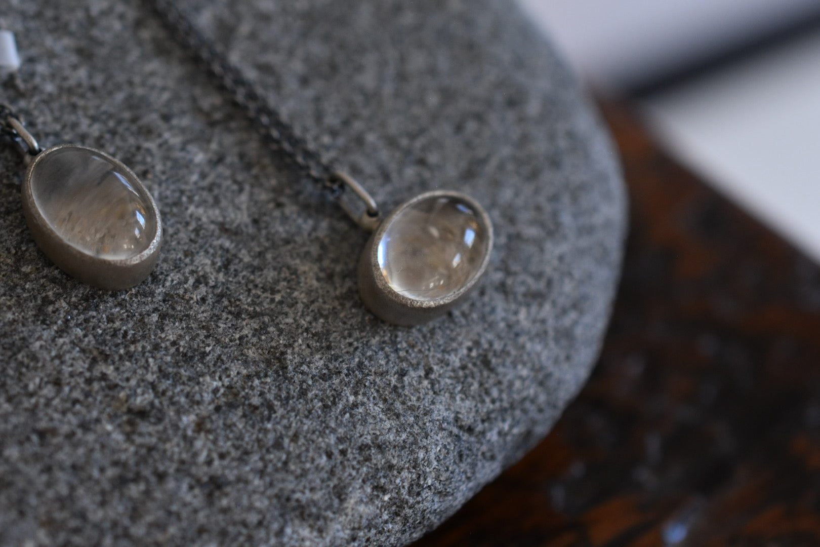 Beach Sand Necklace | Oval